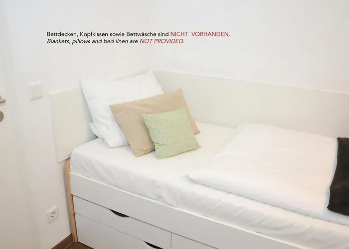 Wg In Der World Of Living K * Regensburg